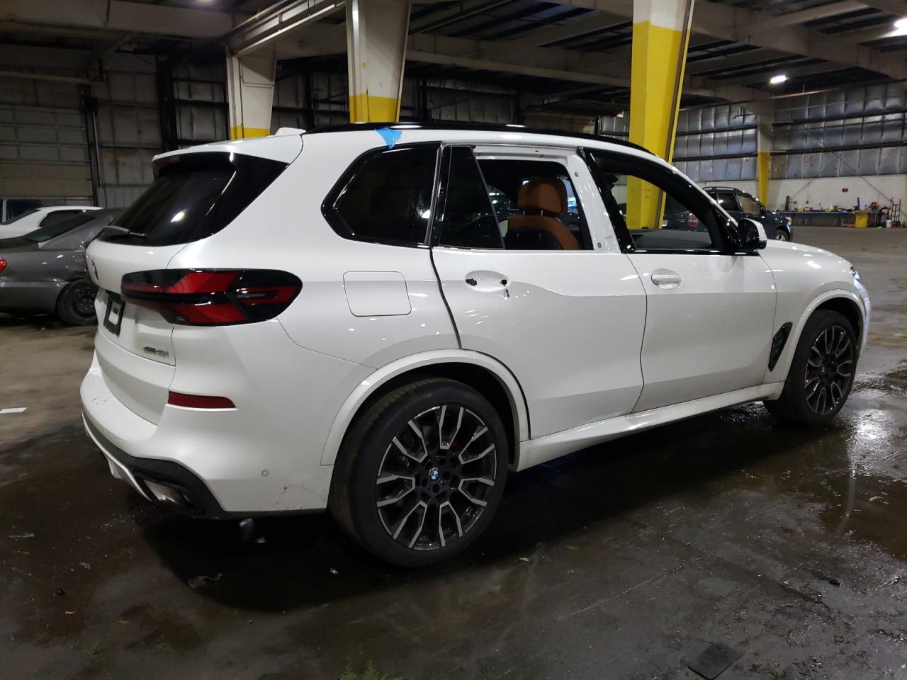 Автомобиль BMW X5 XDRIVE40I 2024 | GrandCar Автомобиль BMW X5 XDRIVE40I 2024 | GrandCar
