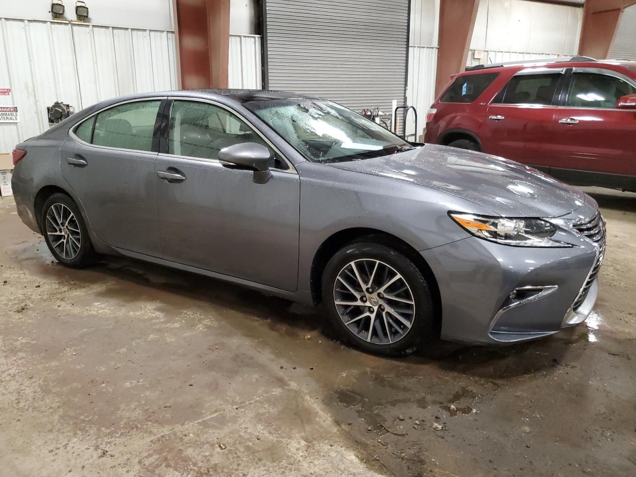 Автомобіль LEXUS ES 350 2017 | GrandCar