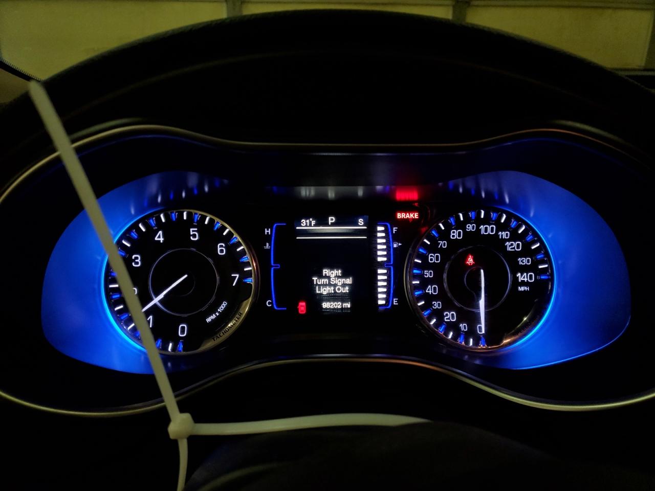 Автомобиль CHRYSLER 200 LIMITED 2016 | GrandCar Автомобиль CHRYSLER 200 LIMITED 2016 | GrandCar