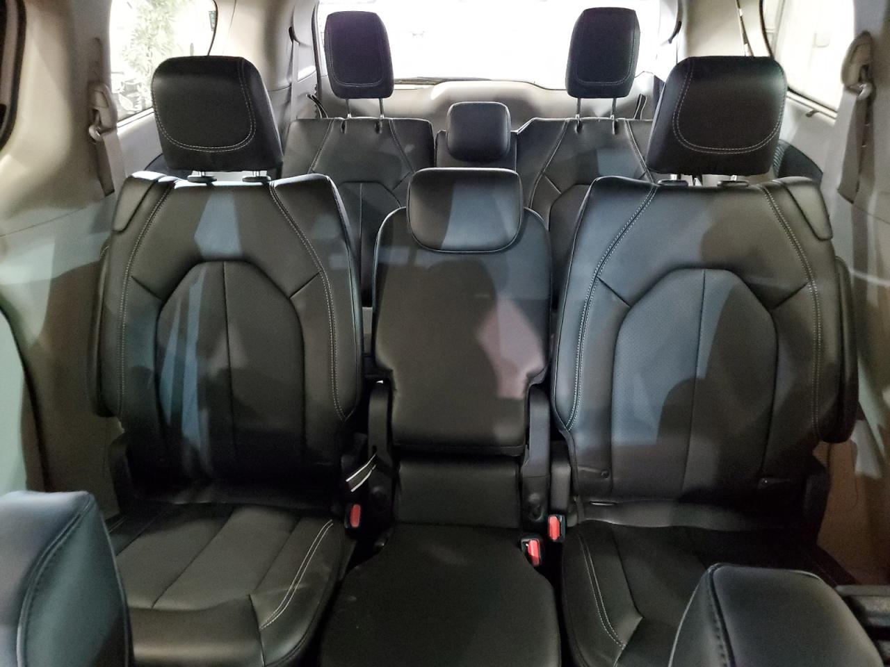 Автомобиль CHRYSLER PACIFICA TOURING L 2023 | GrandCar Автомобиль CHRYSLER PACIFICA TOURING L 2023 | GrandCar