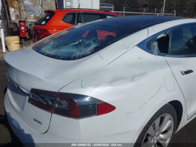 Автомобіль TESLA MODEL S 2016 | GrandCar Автомобіль TESLA MODEL S 2016 | GrandCar