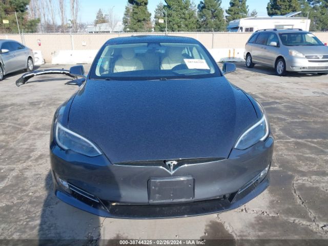 Автомобіль TESLA MODEL S 2018 | GrandCar Автомобіль TESLA MODEL S 2018 | GrandCar