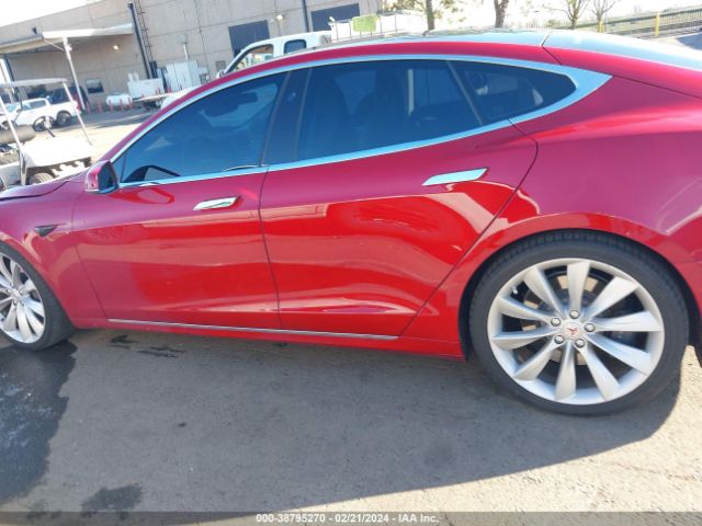 Автомобіль TESLA MODEL S 2017 | GrandCar Автомобіль TESLA MODEL S 2017 | GrandCar