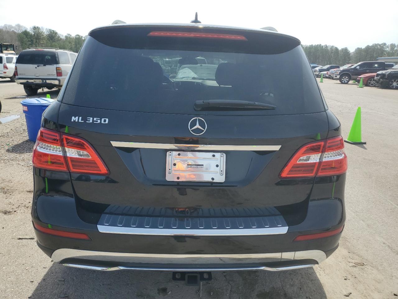 Автомобиль MERCEDES-BENZ ML 350 2015 | GrandCar Автомобиль MERCEDES-BENZ ML 350 2015 | GrandCar