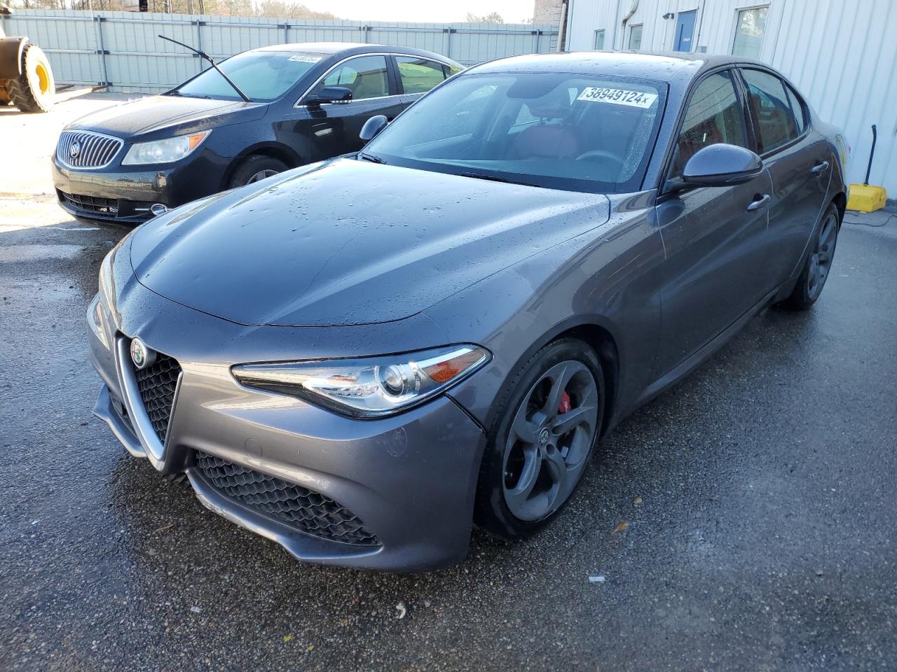 Автомобиль ALFA ROMEO GIULIA 2018 | GrandCar