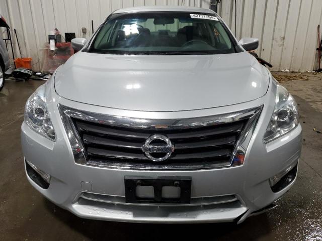 Автомобиль NISSAN ALTIMA 2.5 2014 | GrandCar Автомобиль NISSAN ALTIMA 2.5 2014 | GrandCar
