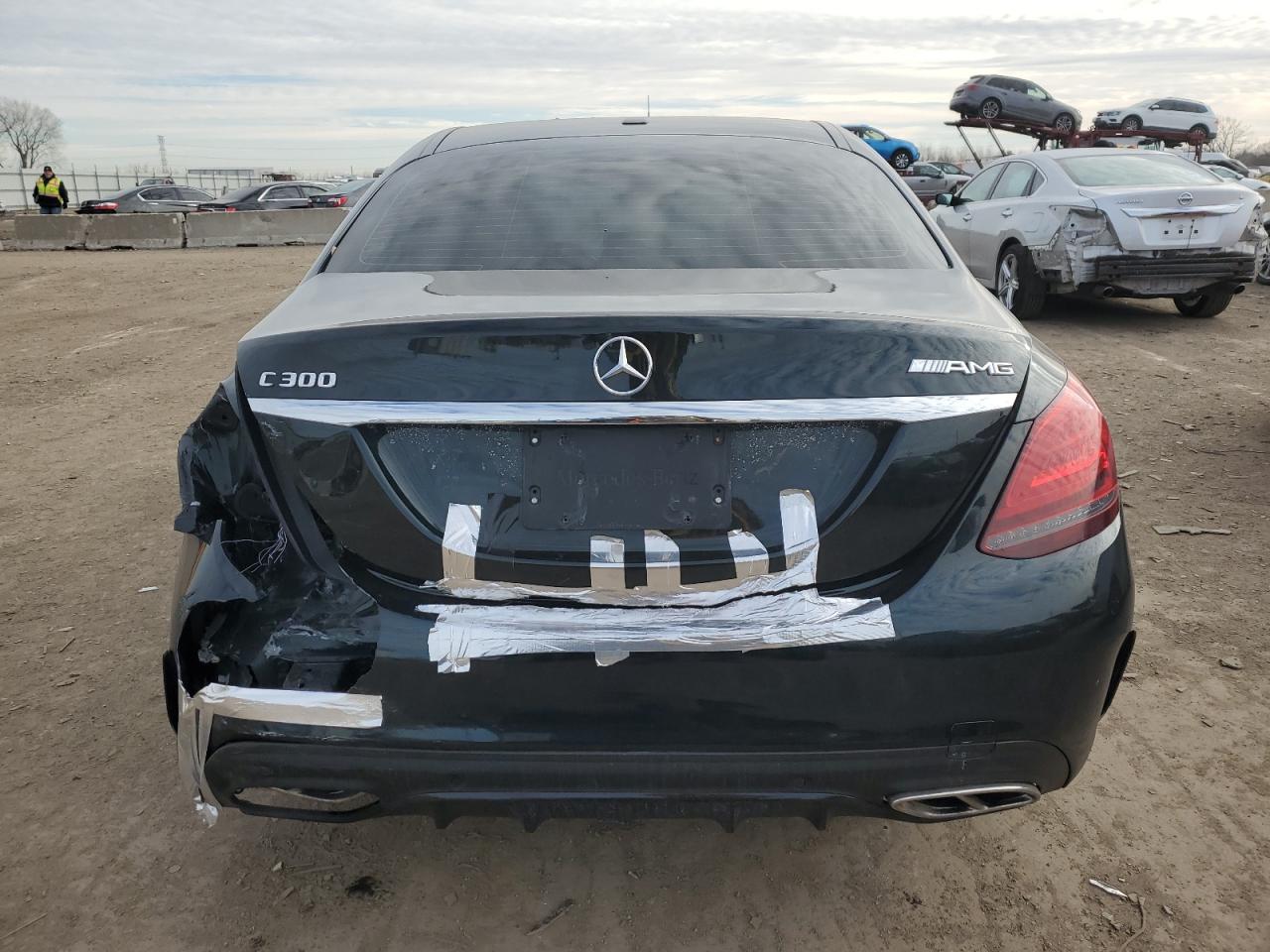 Автомобиль MERCEDES-BENZ C 300 2019 | GrandCar Автомобиль MERCEDES-BENZ C 300 2019 | GrandCar
