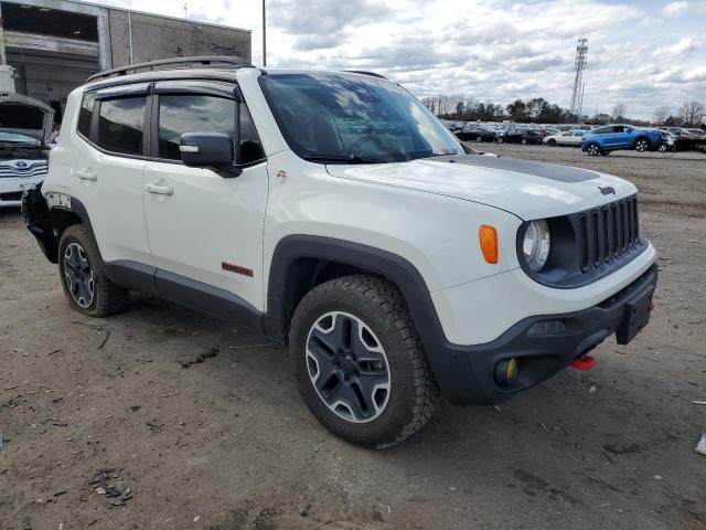 Автомобиль JEEP RENEGADE TRAILHAWK 2016 | GrandCar Автомобиль JEEP RENEGADE TRAILHAWK 2016 | GrandCar