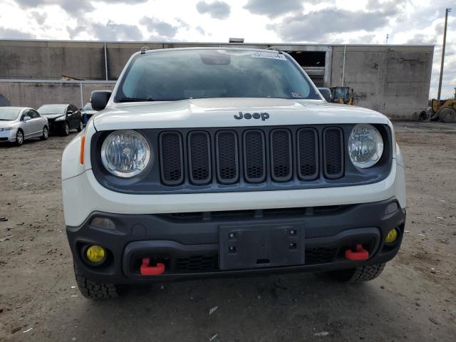 Автомобиль JEEP RENEGADE TRAILHAWK 2016 | GrandCar Автомобиль JEEP RENEGADE TRAILHAWK 2016 | GrandCar