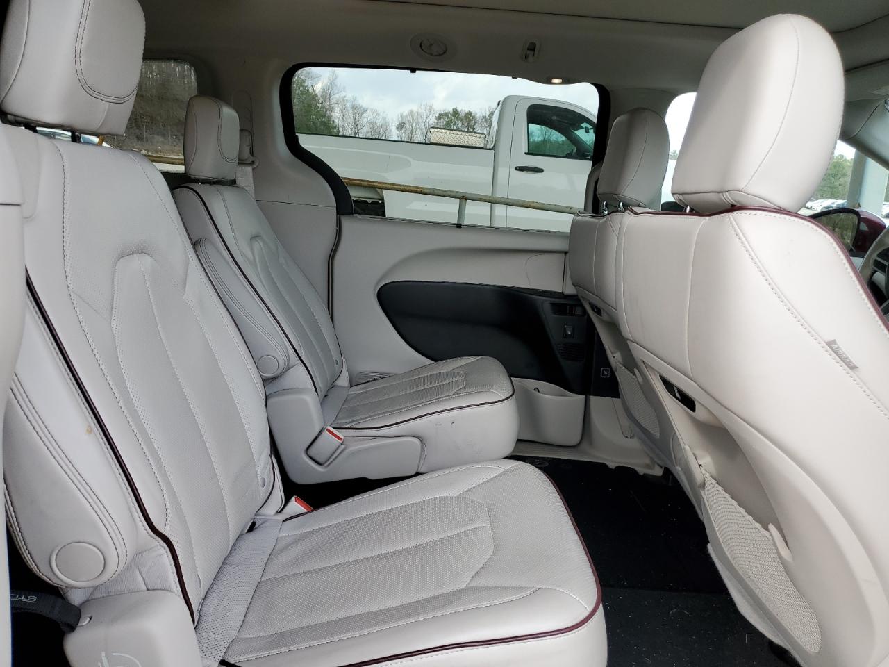 Автомобиль CHRYSLER PACIFICA LIMITED 2017 | GrandCar Автомобиль CHRYSLER PACIFICA LIMITED 2017 | GrandCar