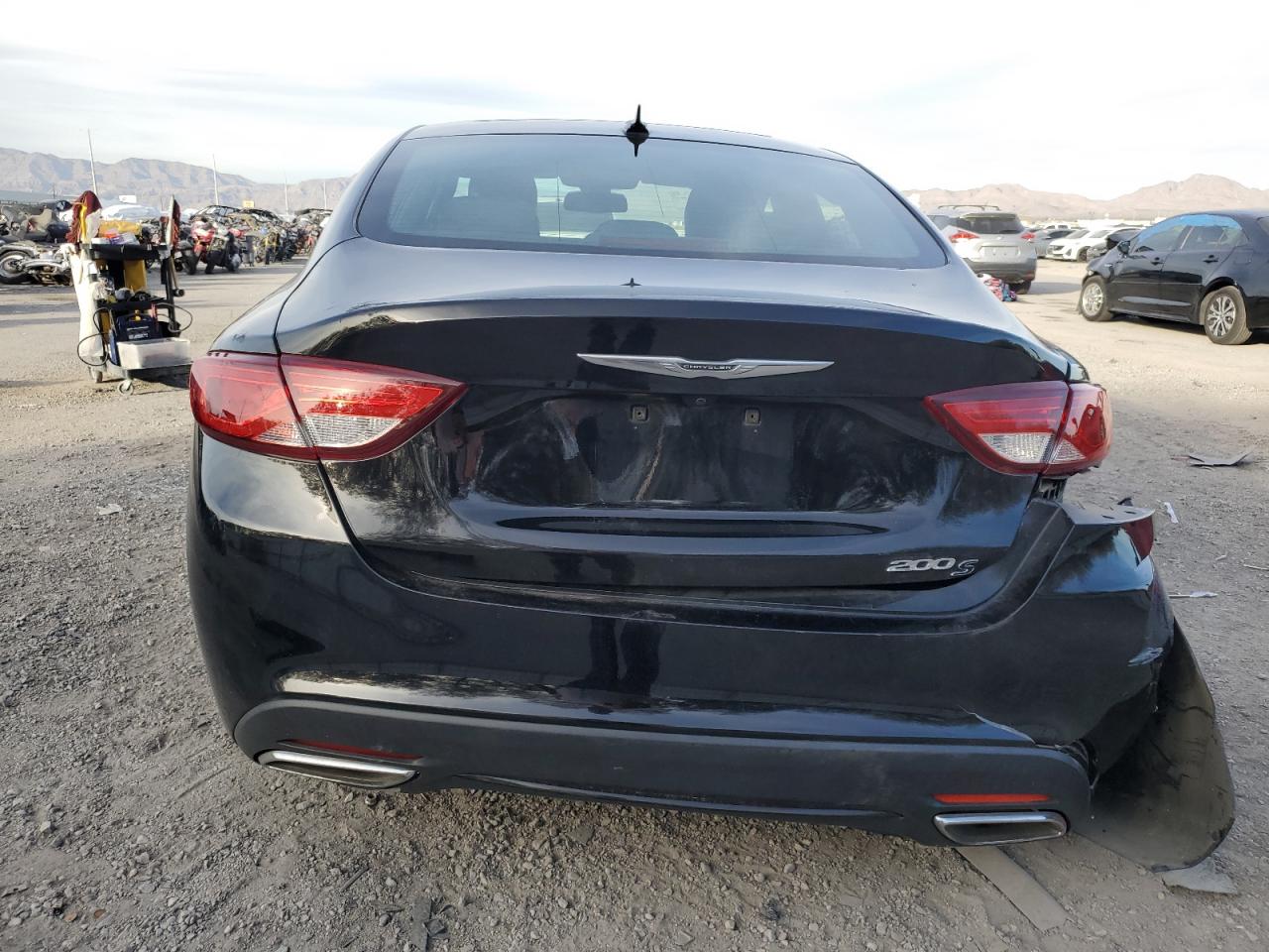 Автомобиль CHRYSLER 200 S 2016 | GrandCar Автомобиль CHRYSLER 200 S 2016 | GrandCar