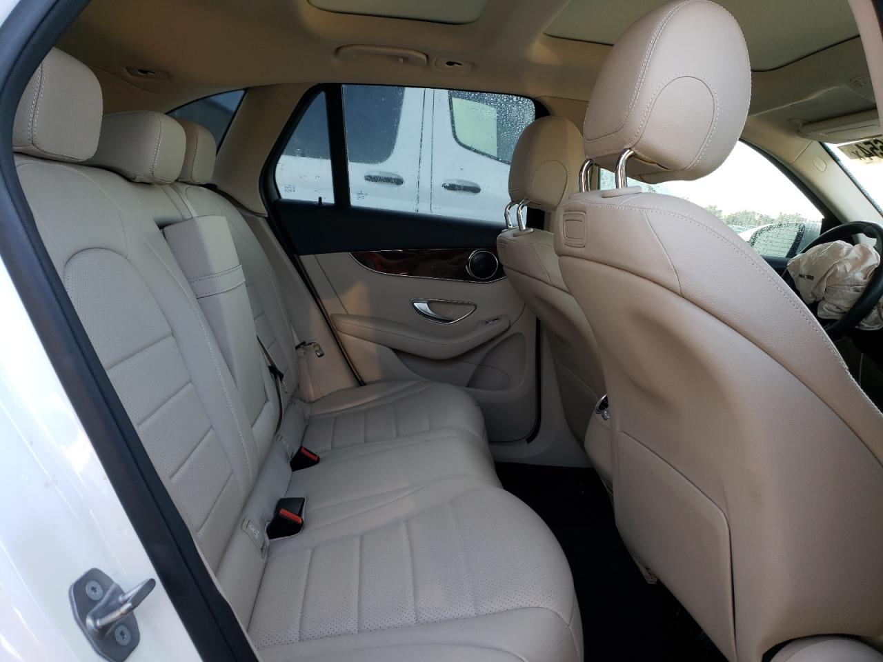 Автомобіль MERCEDES-BENZ GLC 300 2018 | GrandCar Автомобіль MERCEDES-BENZ GLC 300 2018 | GrandCar