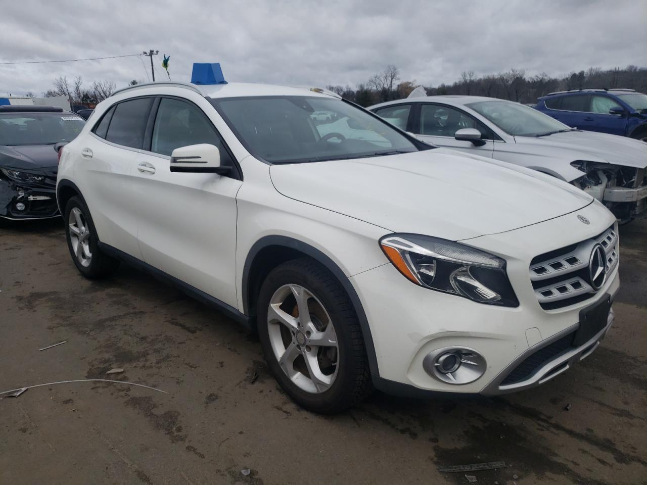 Автомобиль MERCEDES-BENZ GLA 250 4MATIC 2018 | GrandCar