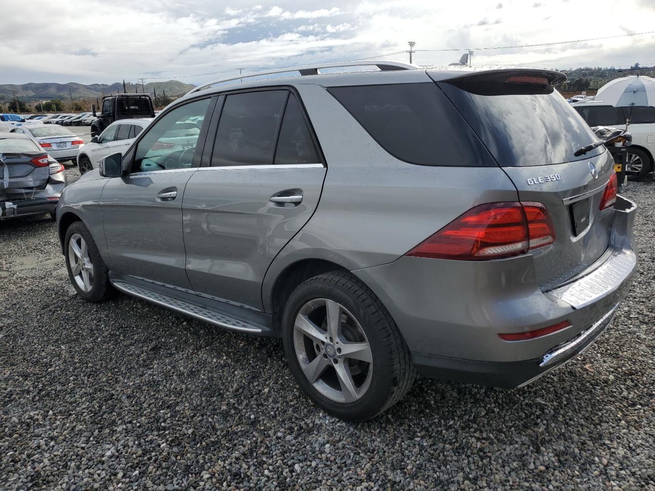Автомобиль MERCEDES-BENZ GLE 350 2016 | GrandCar Автомобиль MERCEDES-BENZ GLE 350 2016 | GrandCar