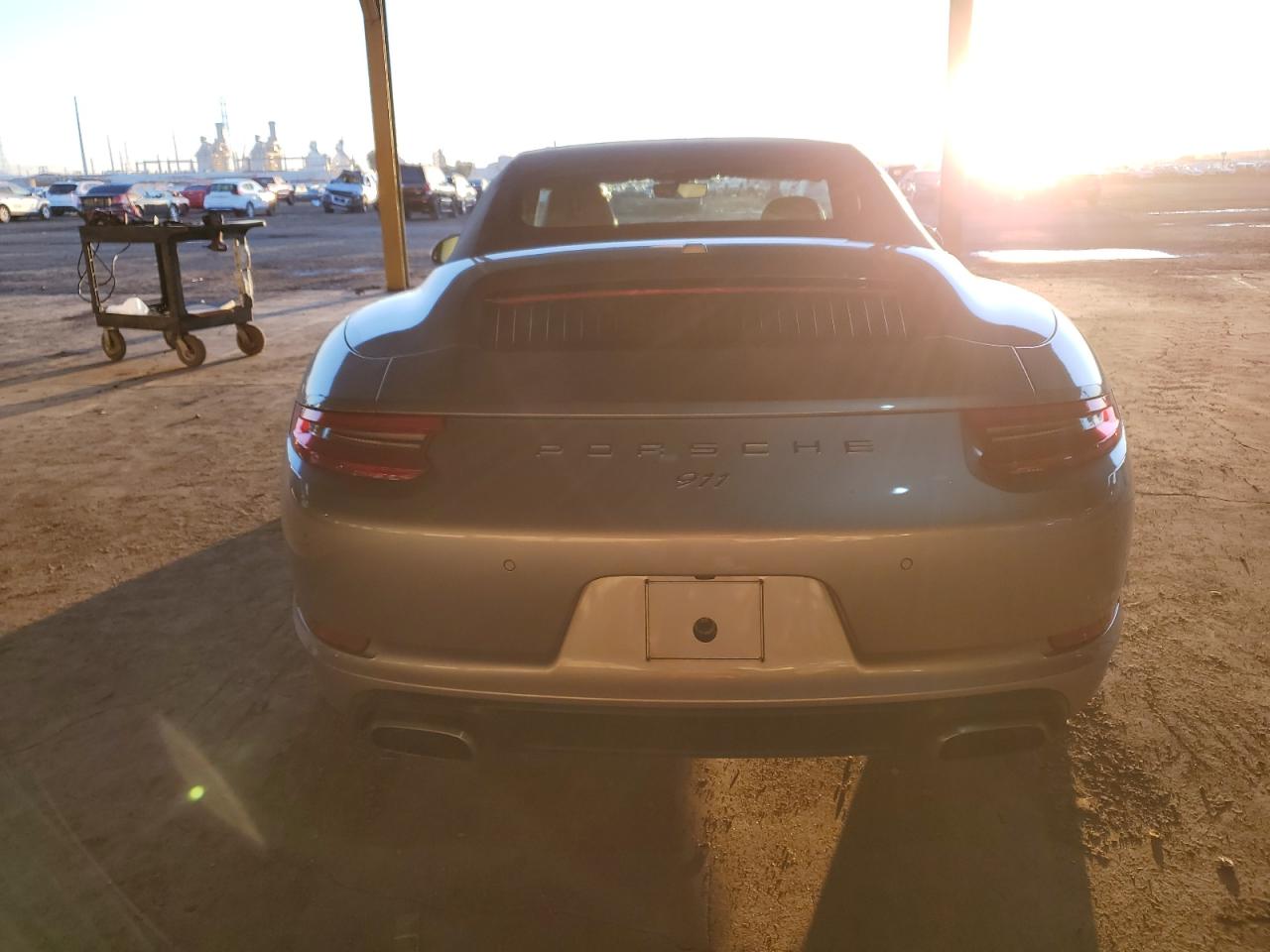 Автомобіль PORSCHE 911 CARRERA 2017 | GrandCar Автомобіль PORSCHE 911 CARRERA 2017 | GrandCar