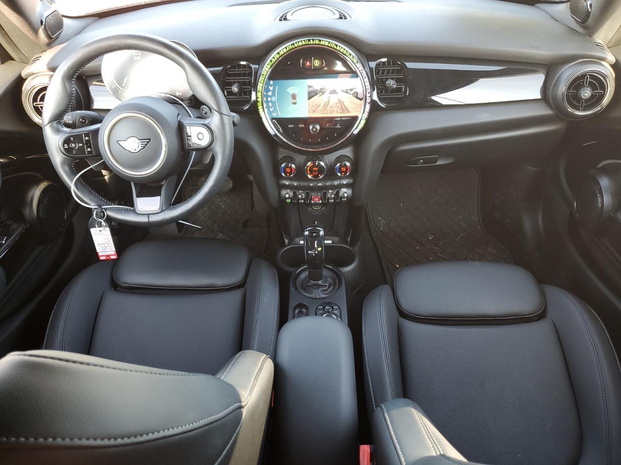 Автомобиль MINI COOPER S 2022 | GrandCar Автомобиль MINI COOPER S 2022 | GrandCar