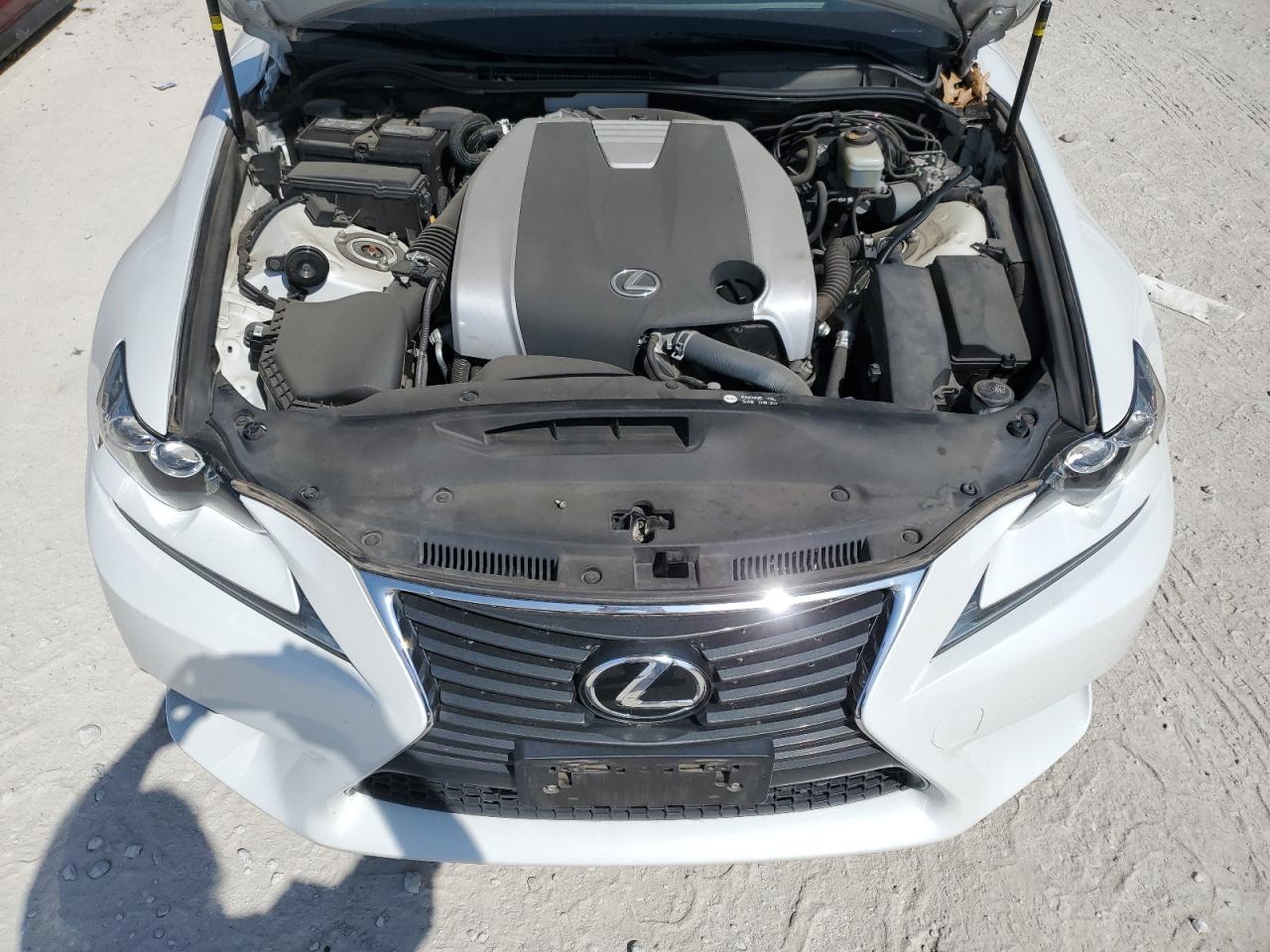 Автомобиль LEXUS IS 350 2015 | GrandCar Автомобиль LEXUS IS 350 2015 | GrandCar