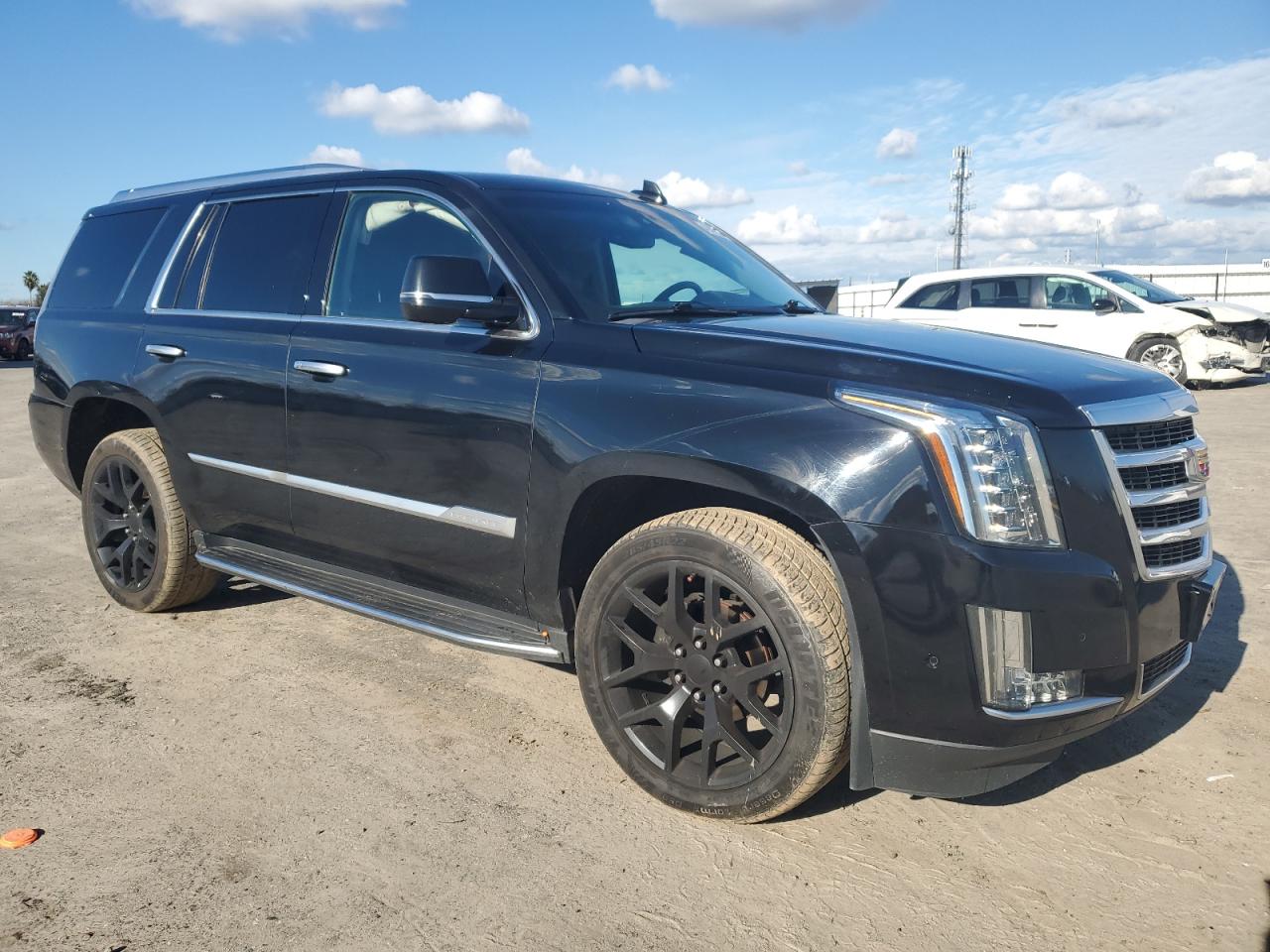 Автомобиль CADILLAC ESCALADE LUXURY 2019 | GrandCar Автомобиль CADILLAC ESCALADE LUXURY 2019 | GrandCar