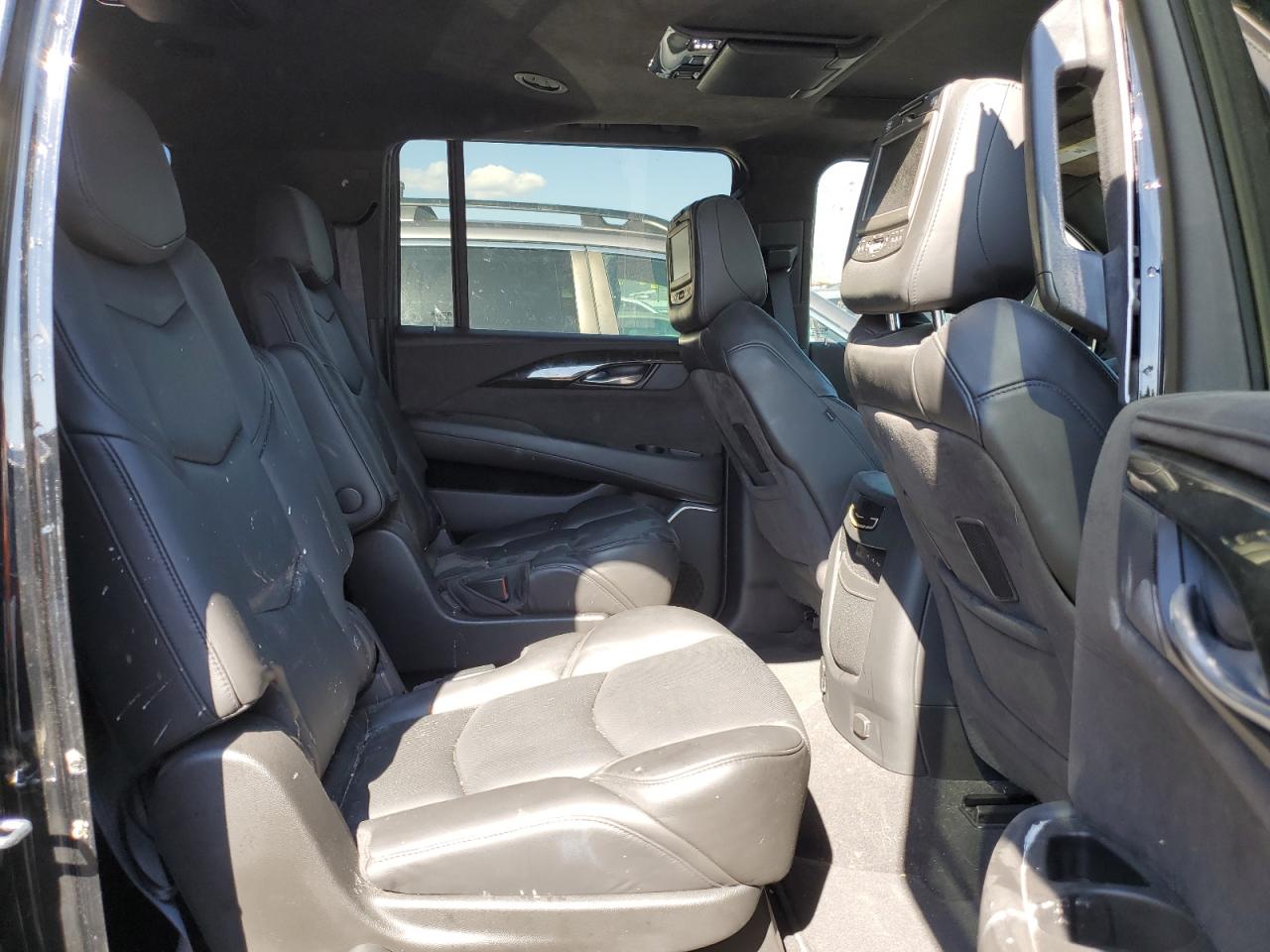 Автомобіль CADILLAC ESCALADE ESV PLATINUM 2019 | GrandCar Автомобіль CADILLAC ESCALADE ESV PLATINUM 2019 | GrandCar