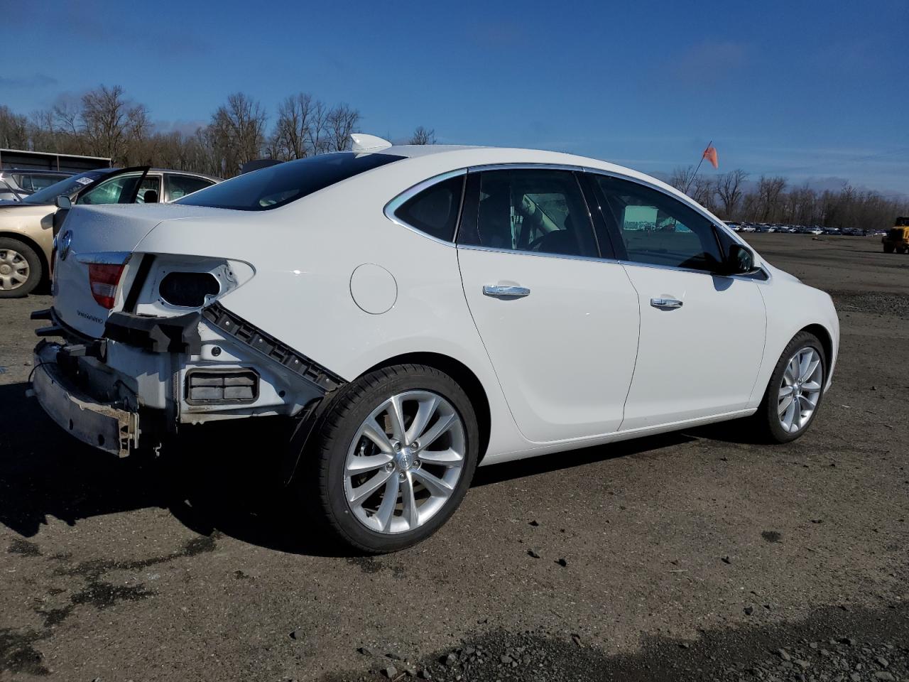 Автомобіль BUICK VERANO 2016 | GrandCar Автомобіль BUICK VERANO 2016 | GrandCar