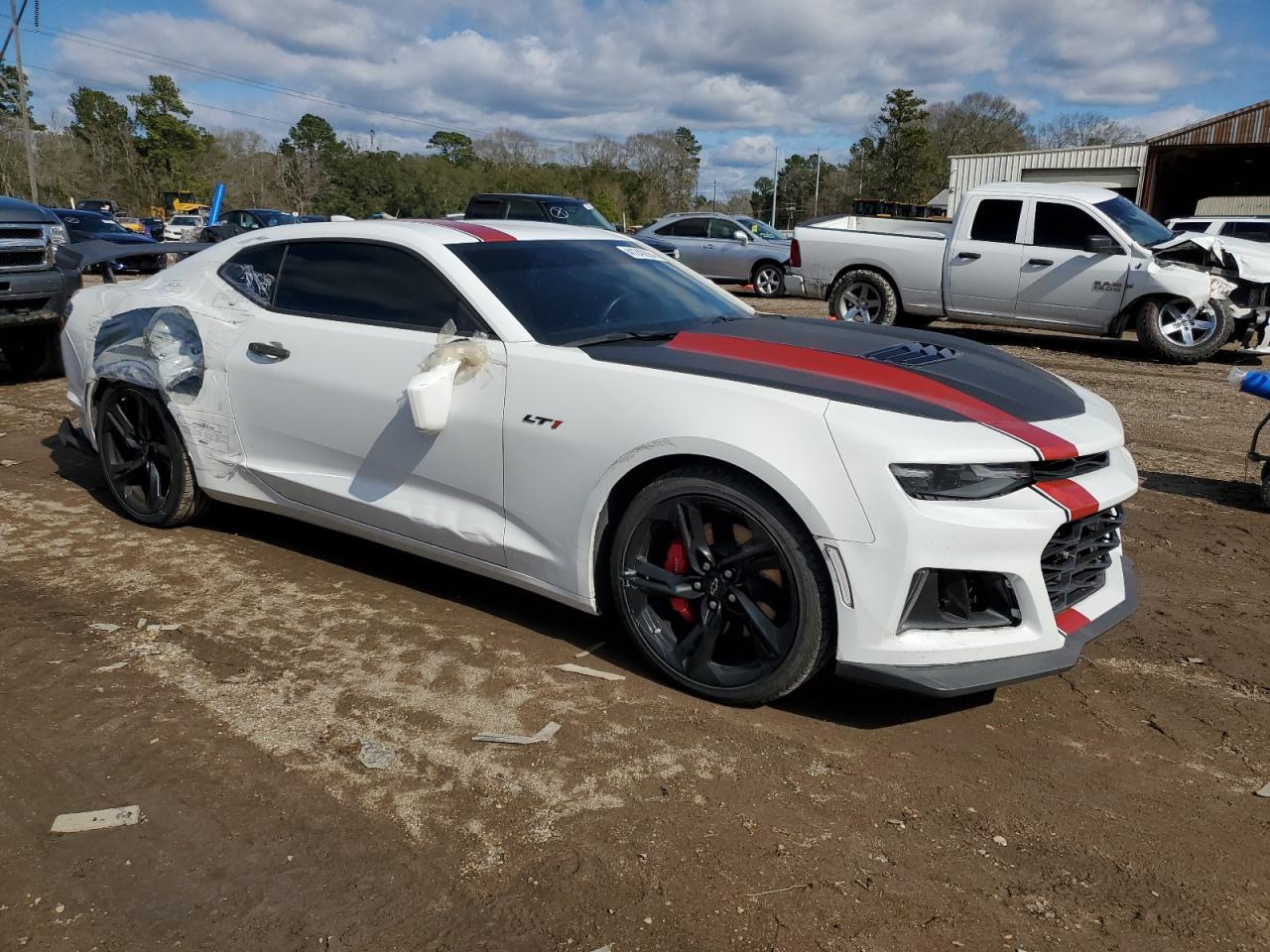 Автомобиль CHEVROLET CAMARO LZ 2021 | GrandCar Автомобиль CHEVROLET CAMARO LZ 2021 | GrandCar