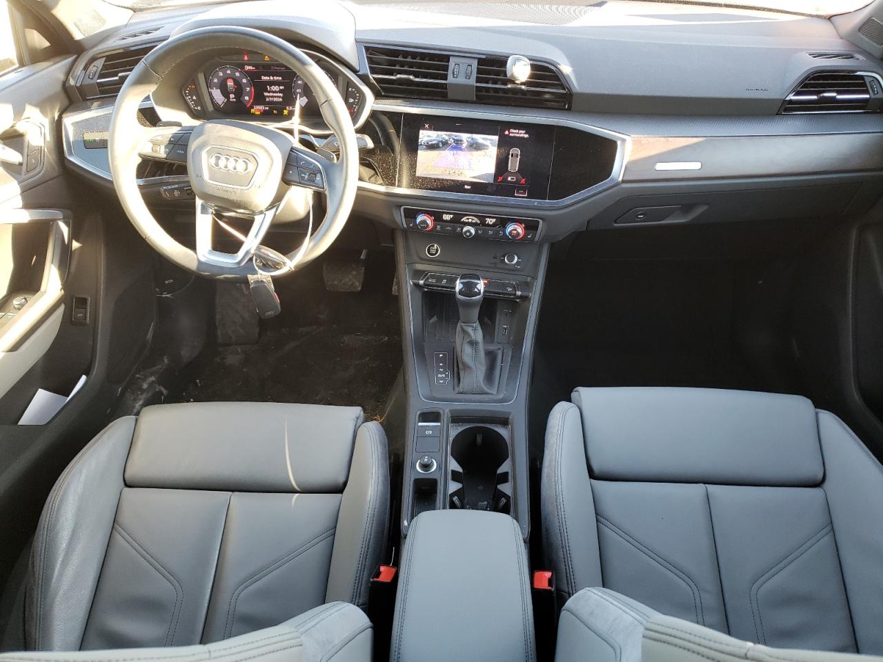 Автомобиль AUDI Q3 PREMIUM PLUS S LINE 45 2021 | GrandCar Автомобиль AUDI Q3 PREMIUM PLUS S LINE 45 2021 | GrandCar