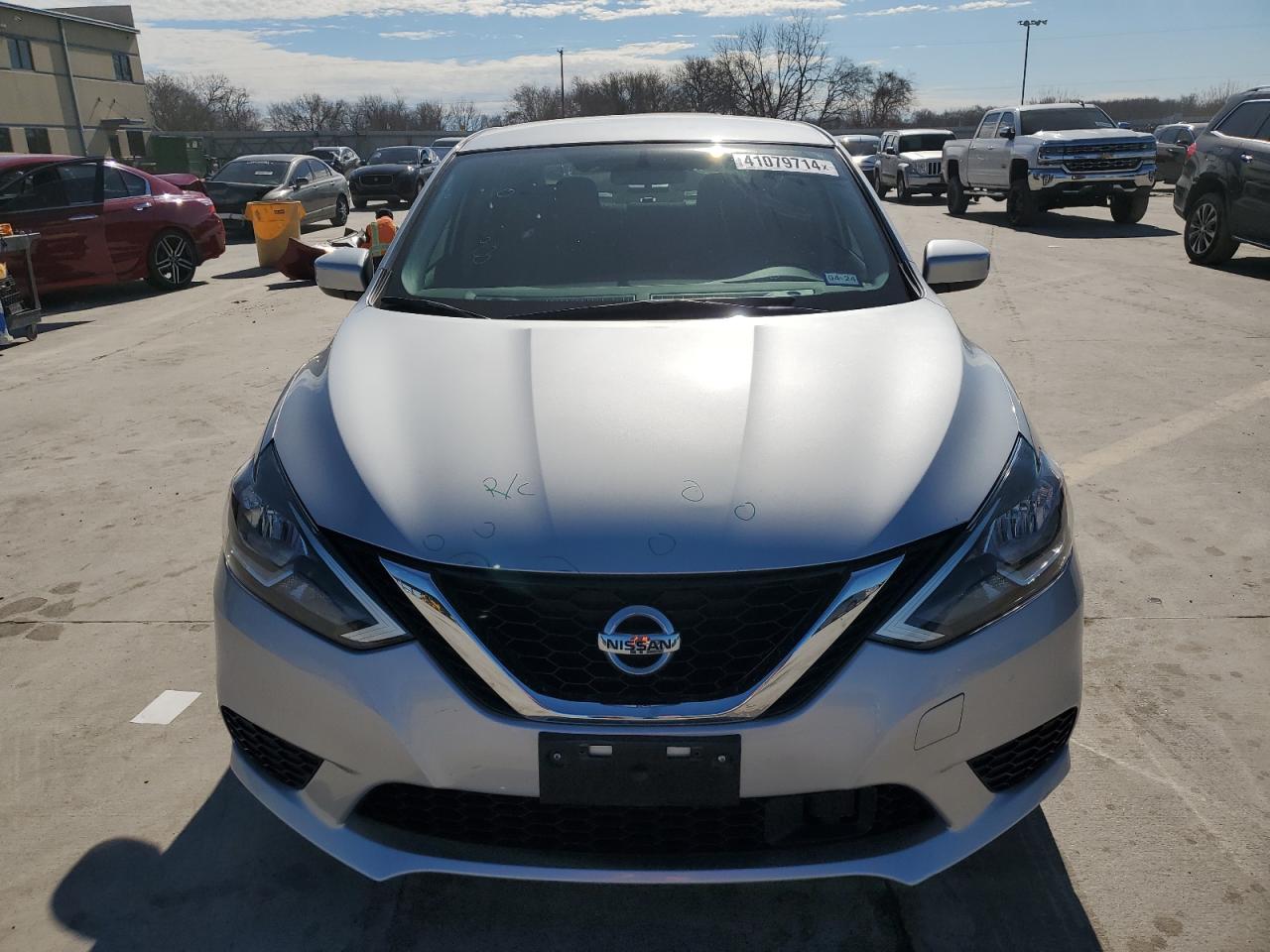 Автомобиль NISSAN SENTRA SV 2019 | GrandCar Автомобиль NISSAN SENTRA SV 2019 | GrandCar