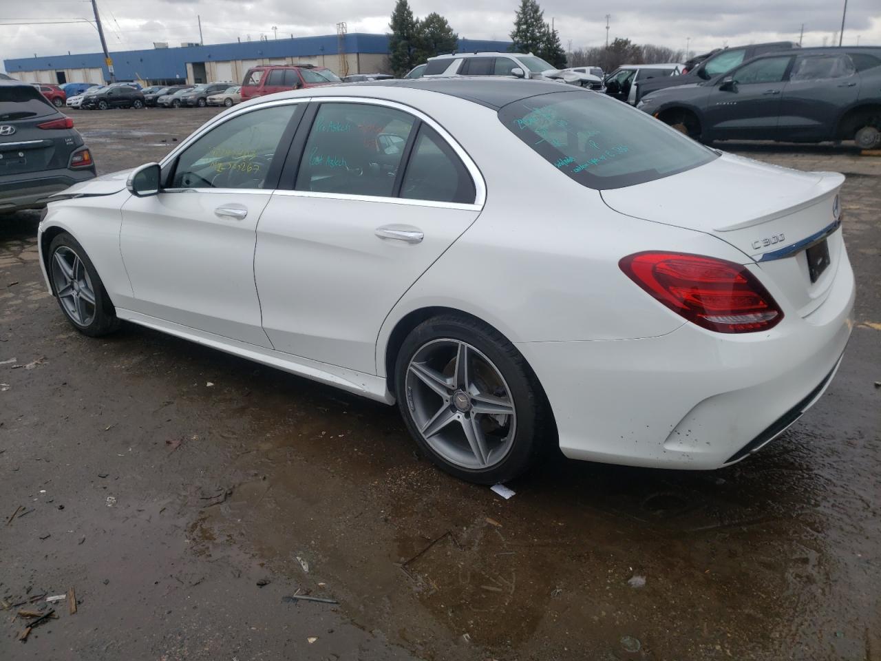 Автомобиль MERCEDES-BENZ C 300 4MATIC 2016 | GrandCar Автомобиль MERCEDES-BENZ C 300 4MATIC 2016 | GrandCar