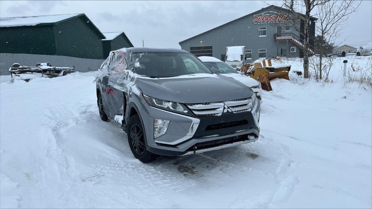Автомобиль MITSUBISHI ECLIPSE CROSS ES 2018 | GrandCar Автомобиль MITSUBISHI ECLIPSE CROSS ES 2018 | GrandCar