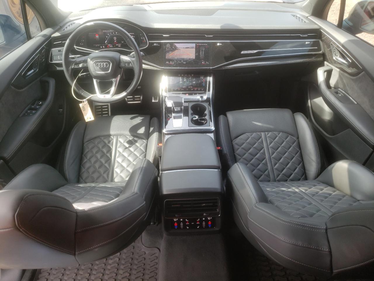 Автомобиль AUDI SQ7 PRESTIGE 2022 | GrandCar Автомобиль AUDI SQ7 PRESTIGE 2022 | GrandCar