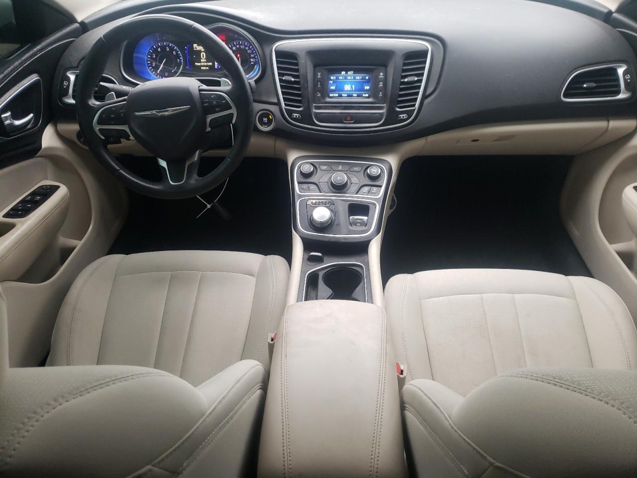Автомобиль CHRYSLER 200 LIMITED 2016 | GrandCar Автомобиль CHRYSLER 200 LIMITED 2016 | GrandCar