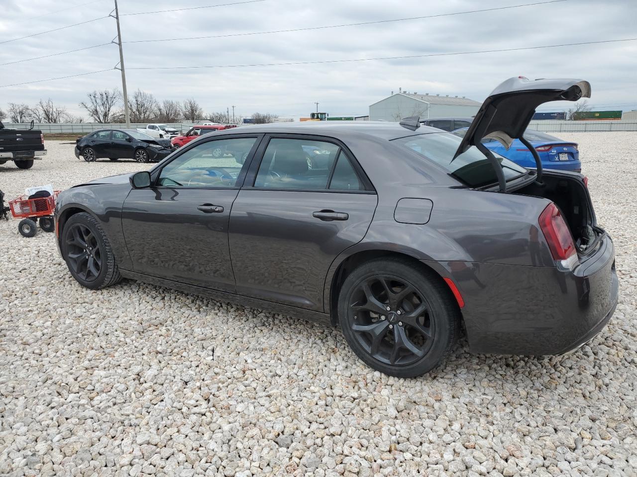 Автомобіль CHRYSLER 300 TOURING 2022 | GrandCar Автомобіль CHRYSLER 300 TOURING 2022 | GrandCar