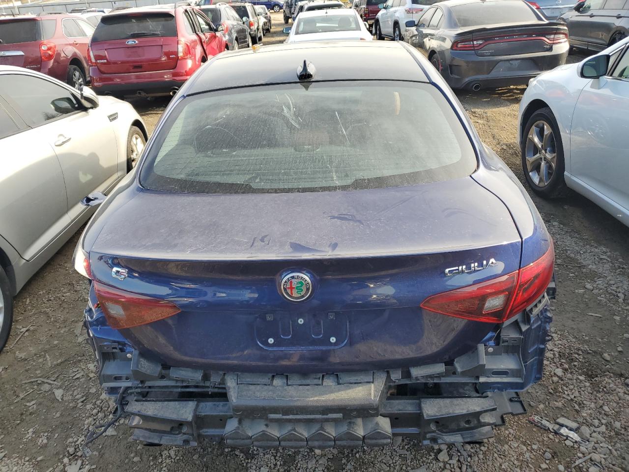 Автомобиль ALFA ROMEO GIULIA TI 2018 | GrandCar Автомобиль ALFA ROMEO GIULIA TI 2018 | GrandCar