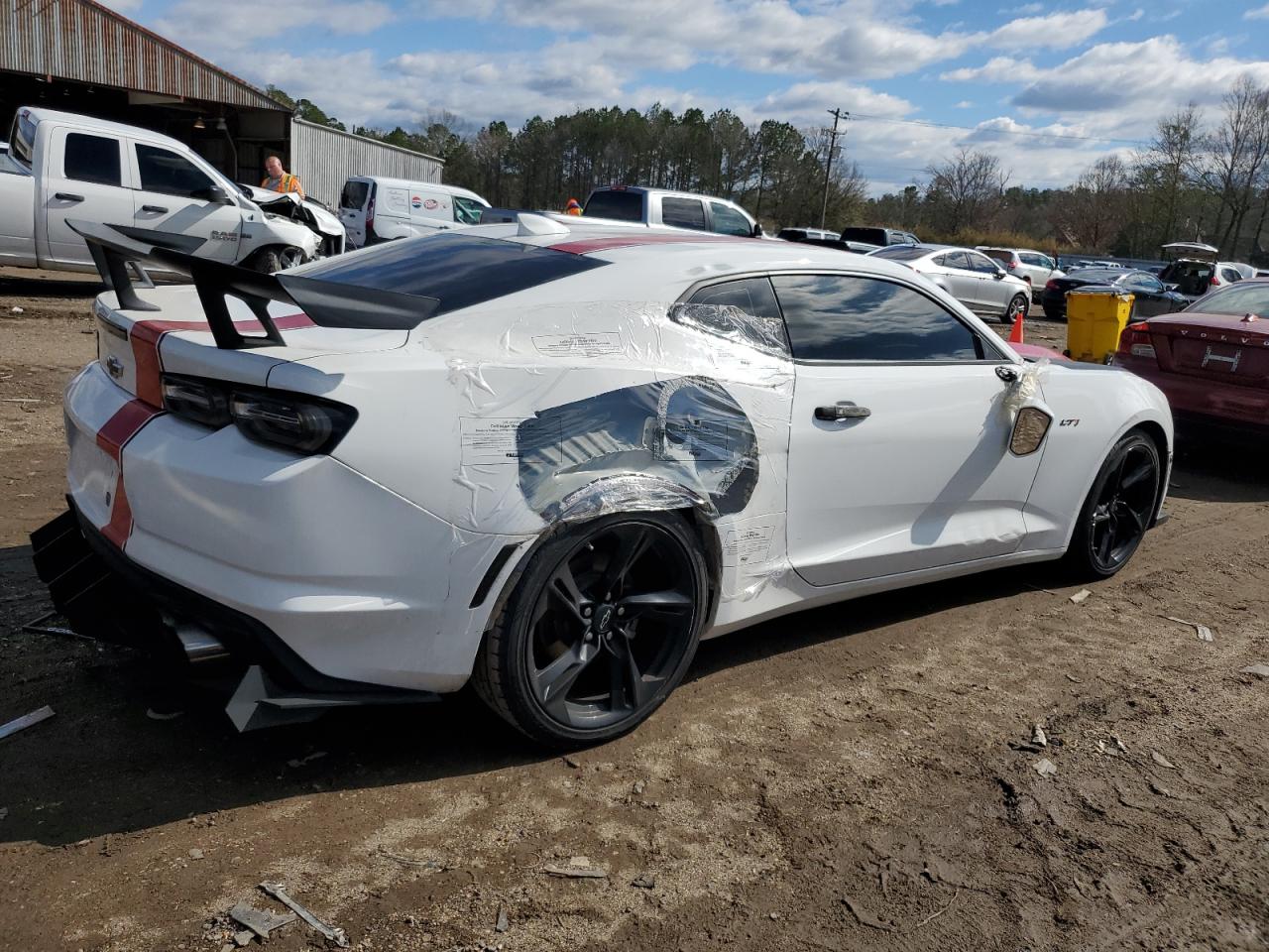 Автомобиль CHEVROLET CAMARO LZ 2021 | GrandCar Автомобиль CHEVROLET CAMARO LZ 2021 | GrandCar