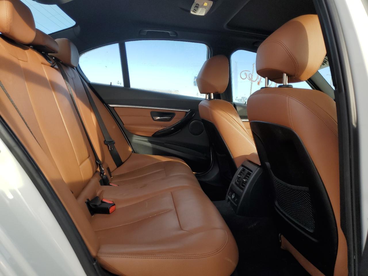 Автомобіль BMW 328 I SULEV 2016 | GrandCar Автомобіль BMW 328 I SULEV 2016 | GrandCar