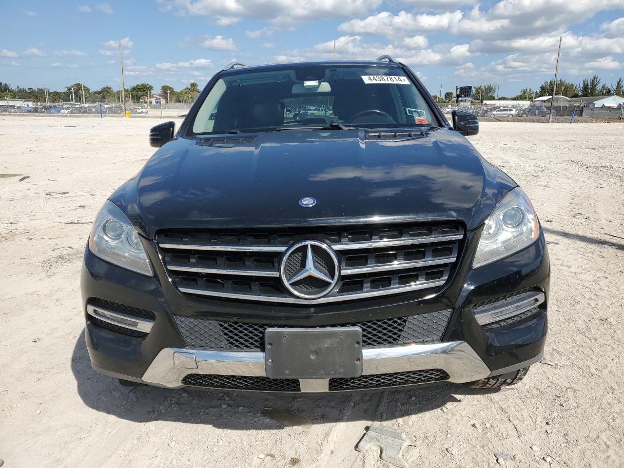 Автомобиль MERCEDES-BENZ ML 350 4MATIC 2014 | GrandCar Автомобиль MERCEDES-BENZ ML 350 4MATIC 2014 | GrandCar