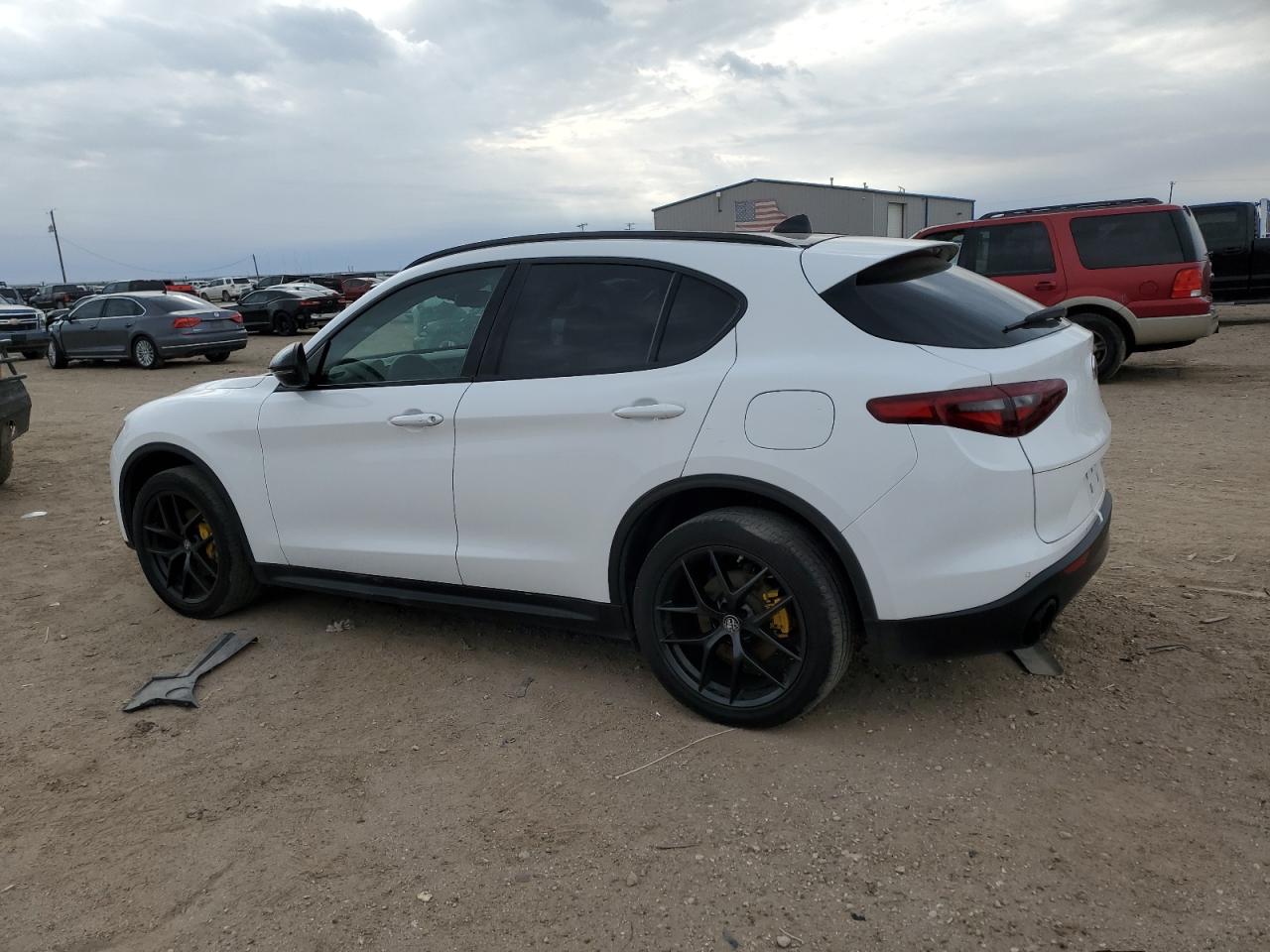 Автомобіль ALFA ROMEO STELVIO TI 2021 | GrandCar Автомобіль ALFA ROMEO STELVIO TI 2021 | GrandCar