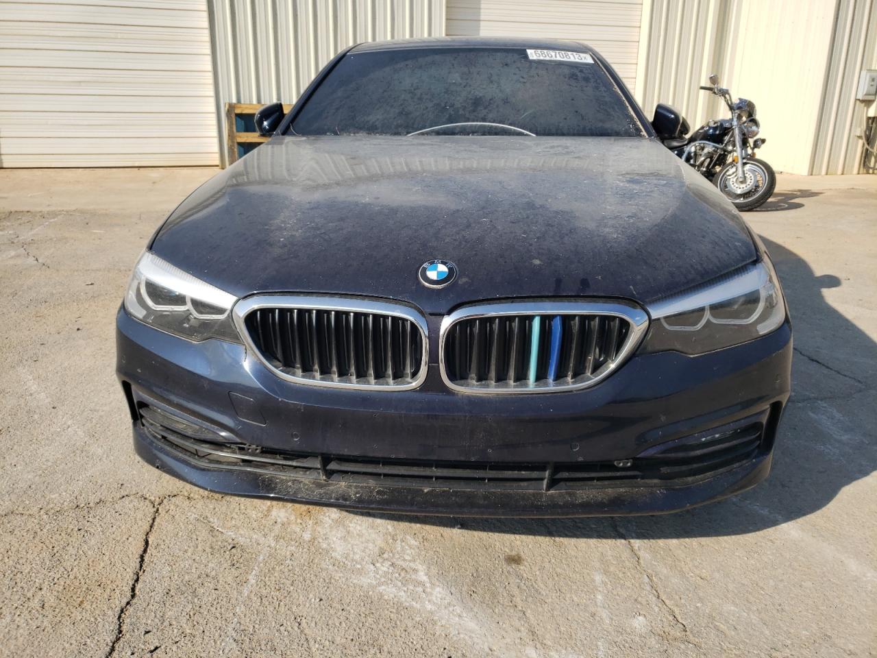 Автомобиль BMW 530XE 2018 | GrandCar Автомобиль BMW 530XE 2018 | GrandCar