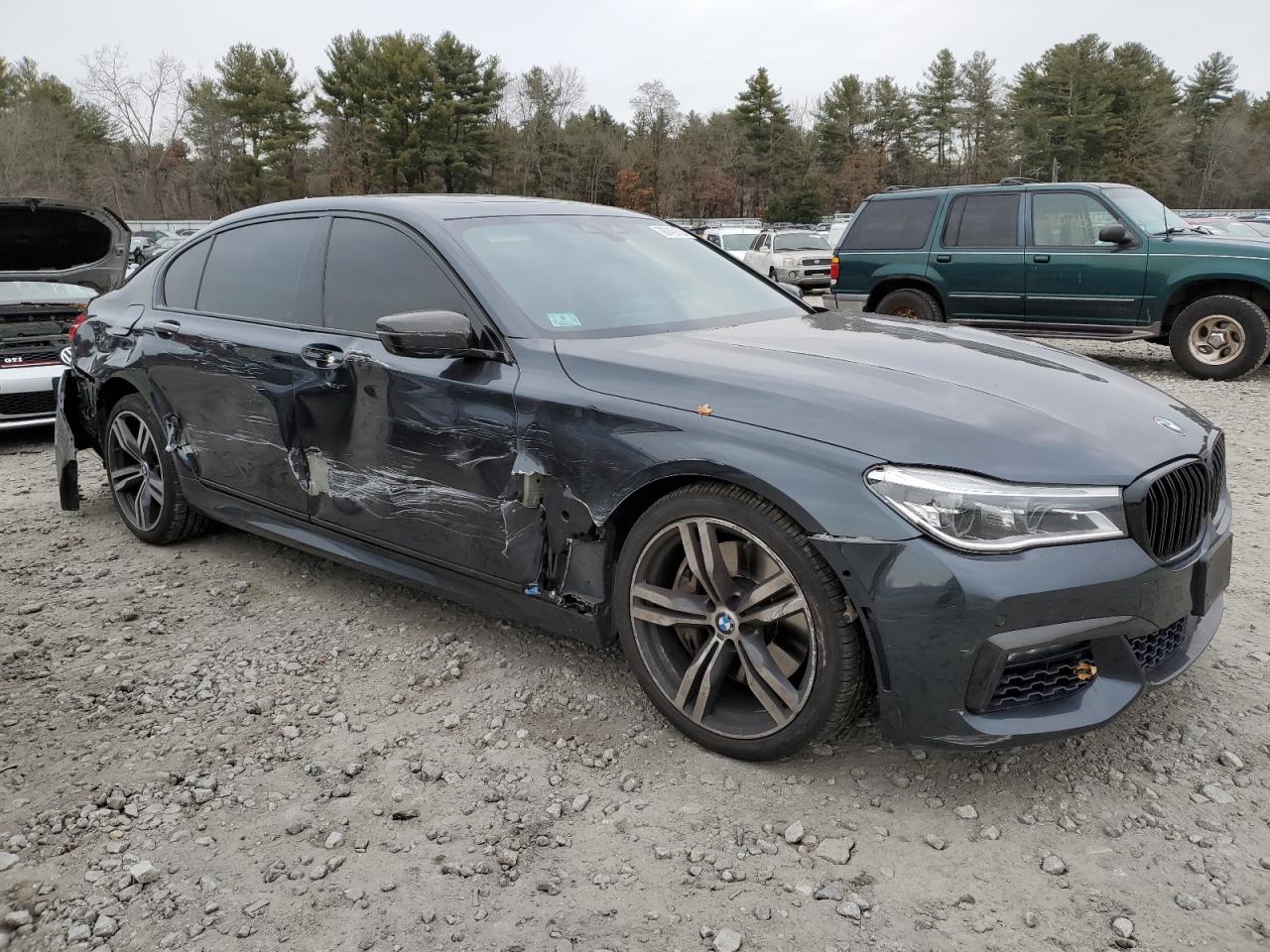 Автомобиль BMW 750 XI 2016 | GrandCar Автомобиль BMW 750 XI 2016 | GrandCar