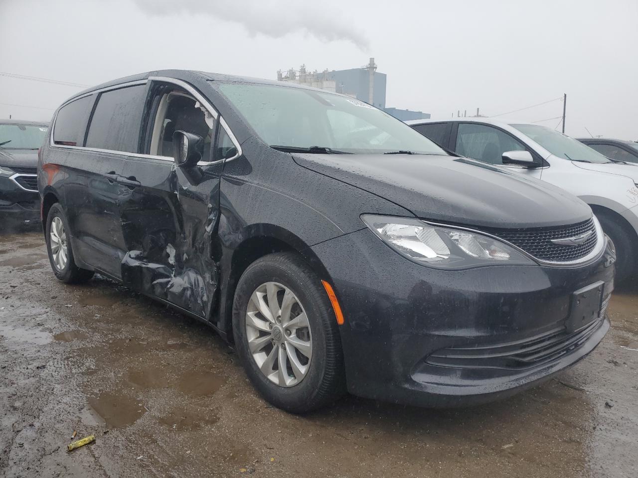 Автомобіль CHRYSLER PACIFICA TOURING 2017 | GrandCar Автомобіль CHRYSLER PACIFICA TOURING 2017 | GrandCar