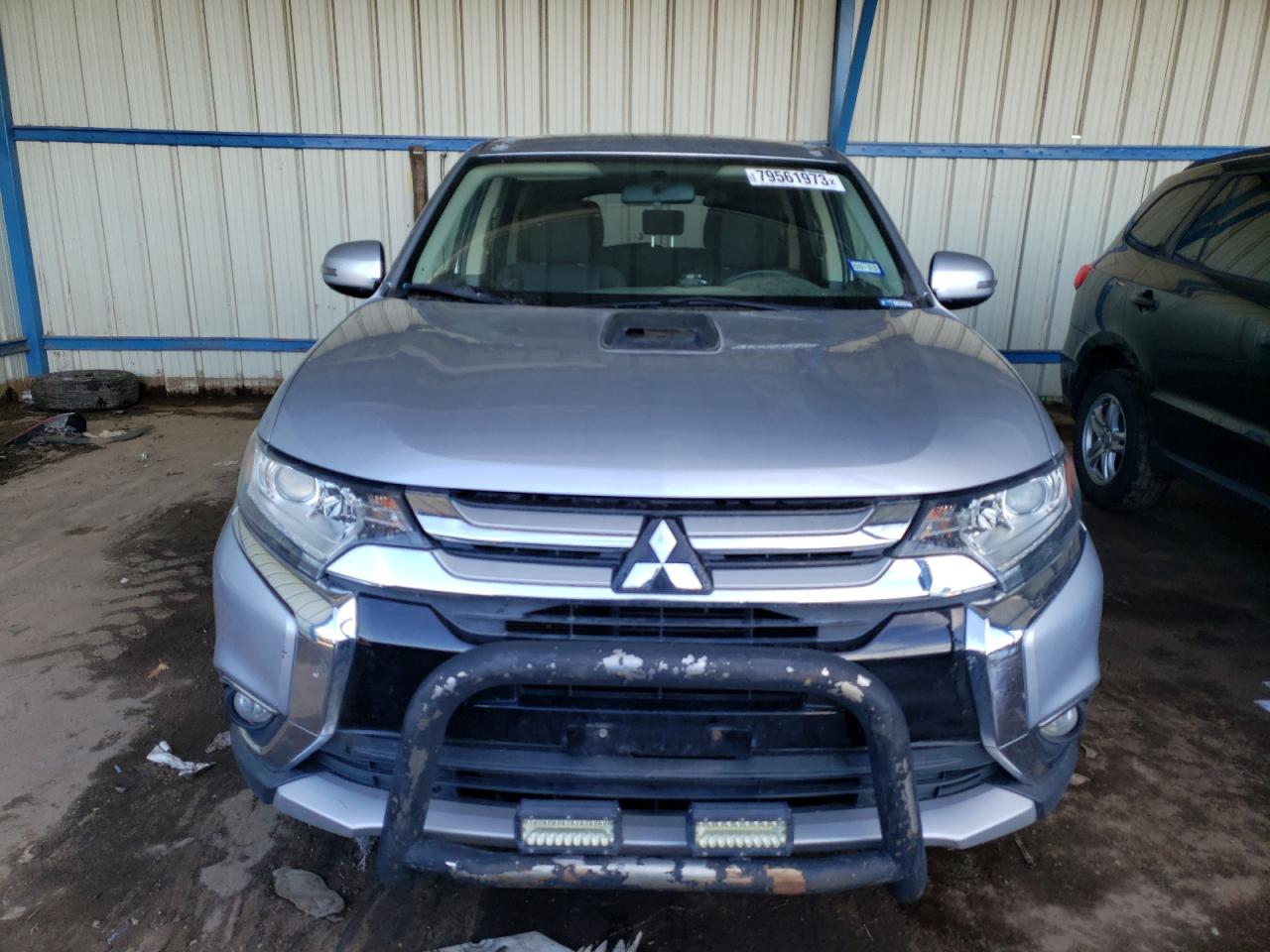 Автомобіль MITSUBISHI OUTLANDER SE 2016 | GrandCar Автомобіль MITSUBISHI OUTLANDER SE 2016 | GrandCar