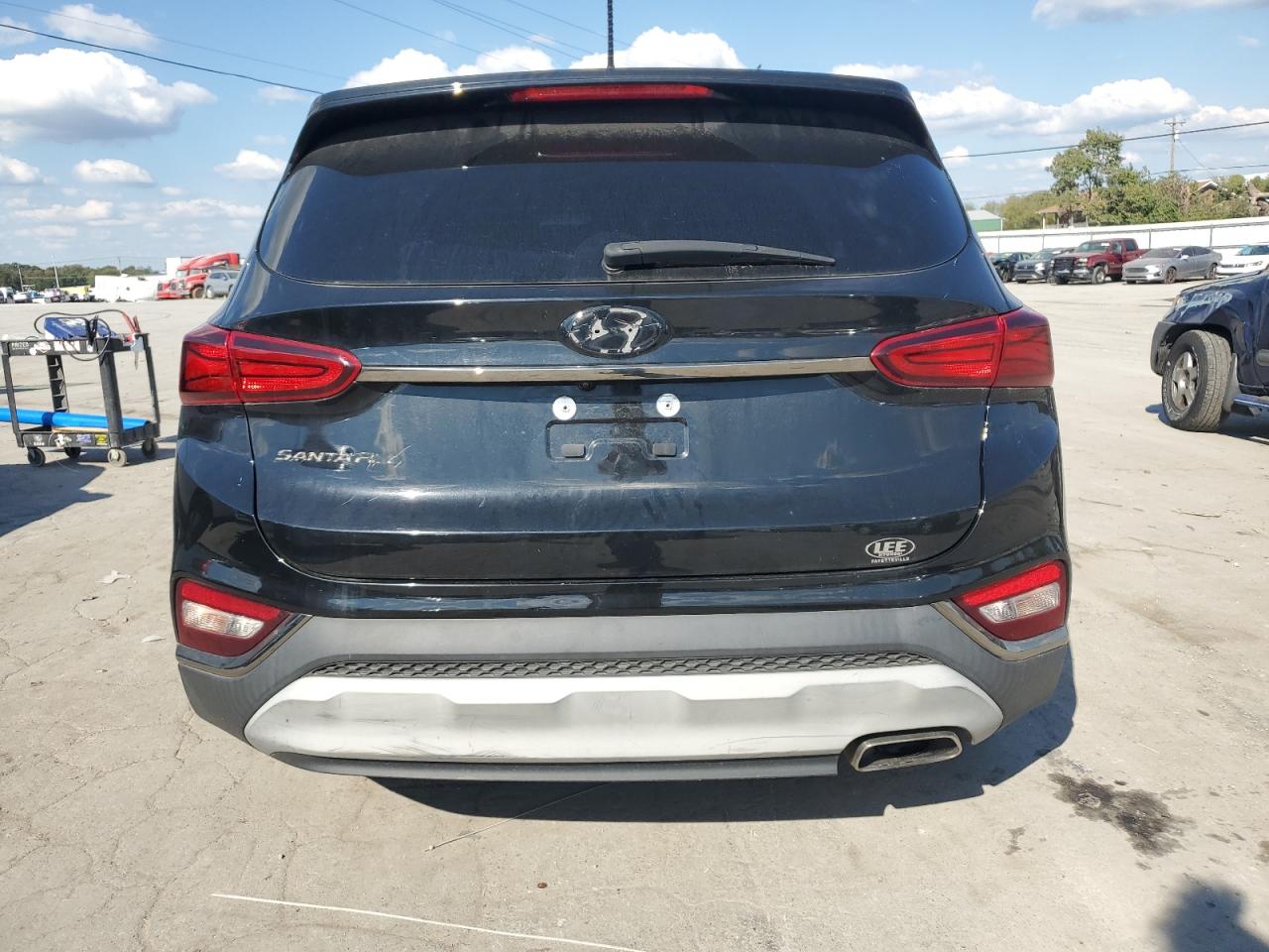 Автомобиль HYUNDAI SANTA FE SE 2019 | GrandCar Автомобиль HYUNDAI SANTA FE SE 2019 | GrandCar