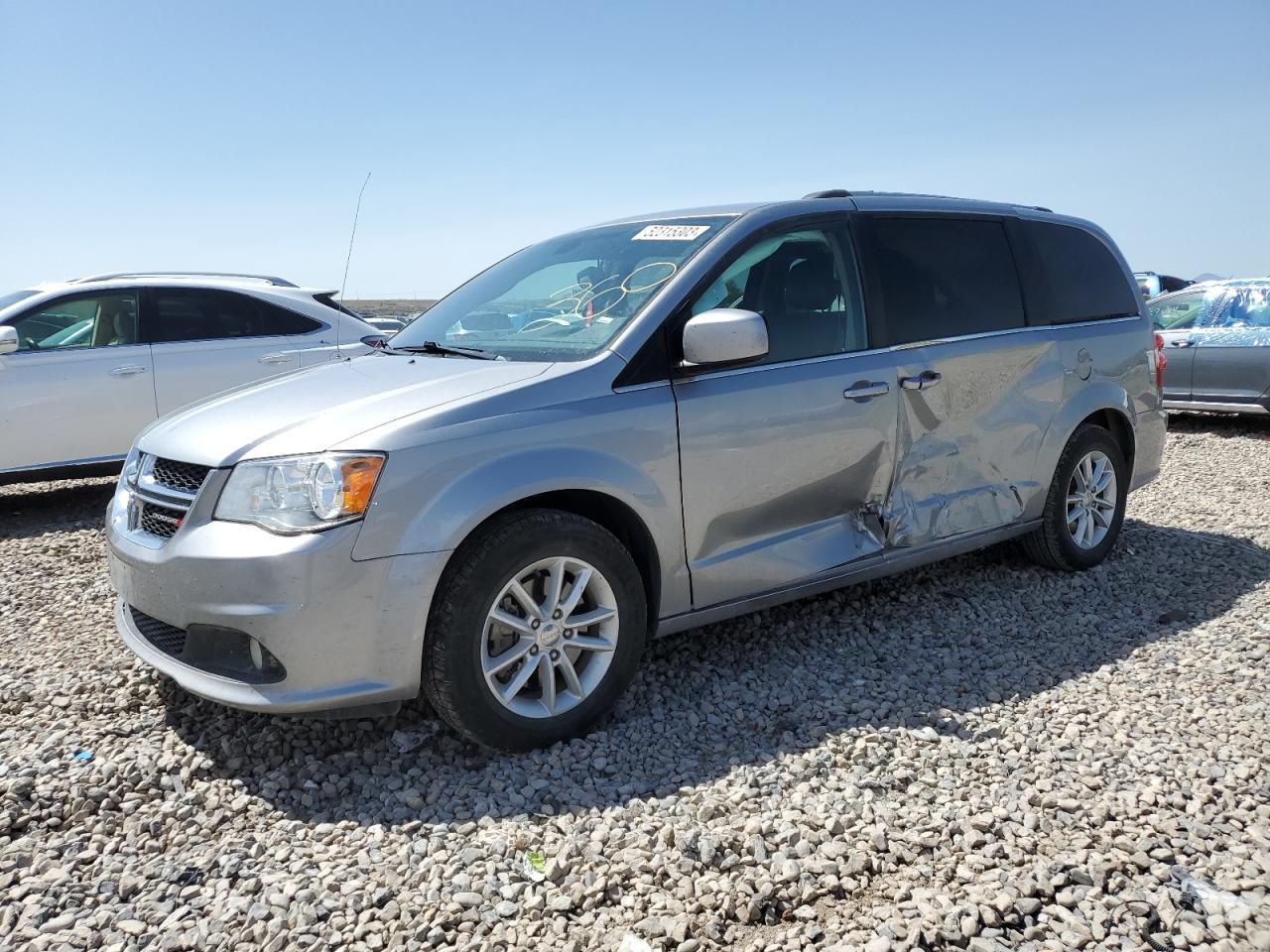 Автомобиль DODGE GRAND CARAVAN SXT 2018 | GrandCar Автомобиль DODGE GRAND CARAVAN SXT 2018 | GrandCar
