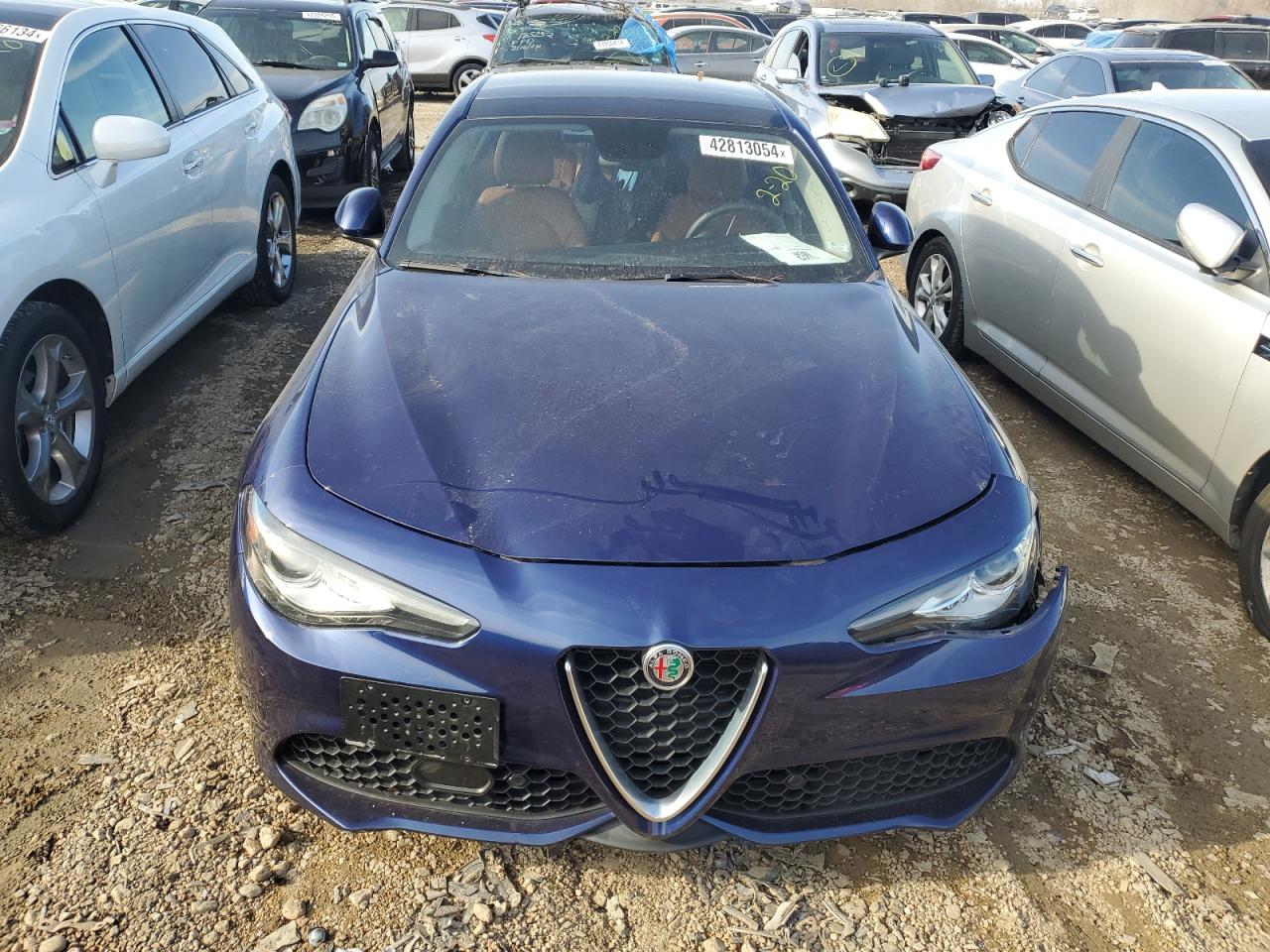 Автомобиль ALFA ROMEO GIULIA TI 2018 | GrandCar Автомобиль ALFA ROMEO GIULIA TI 2018 | GrandCar