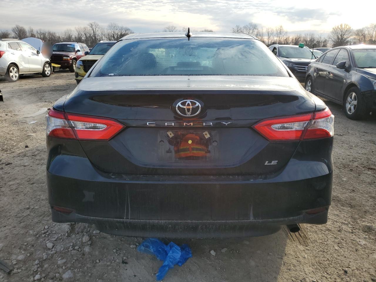 Автомобиль TOYOTA CAMRY LE 2019 | GrandCar Автомобиль TOYOTA CAMRY LE 2019 | GrandCar