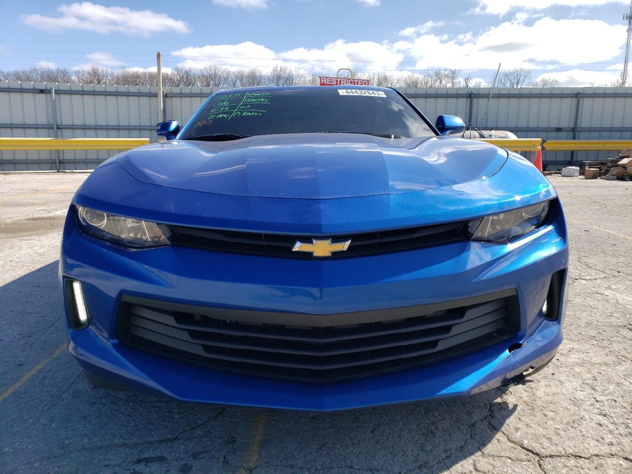 Автомобиль CHEVROLET CAMARO LS 2018 | GrandCar Автомобиль CHEVROLET CAMARO LS 2018 | GrandCar