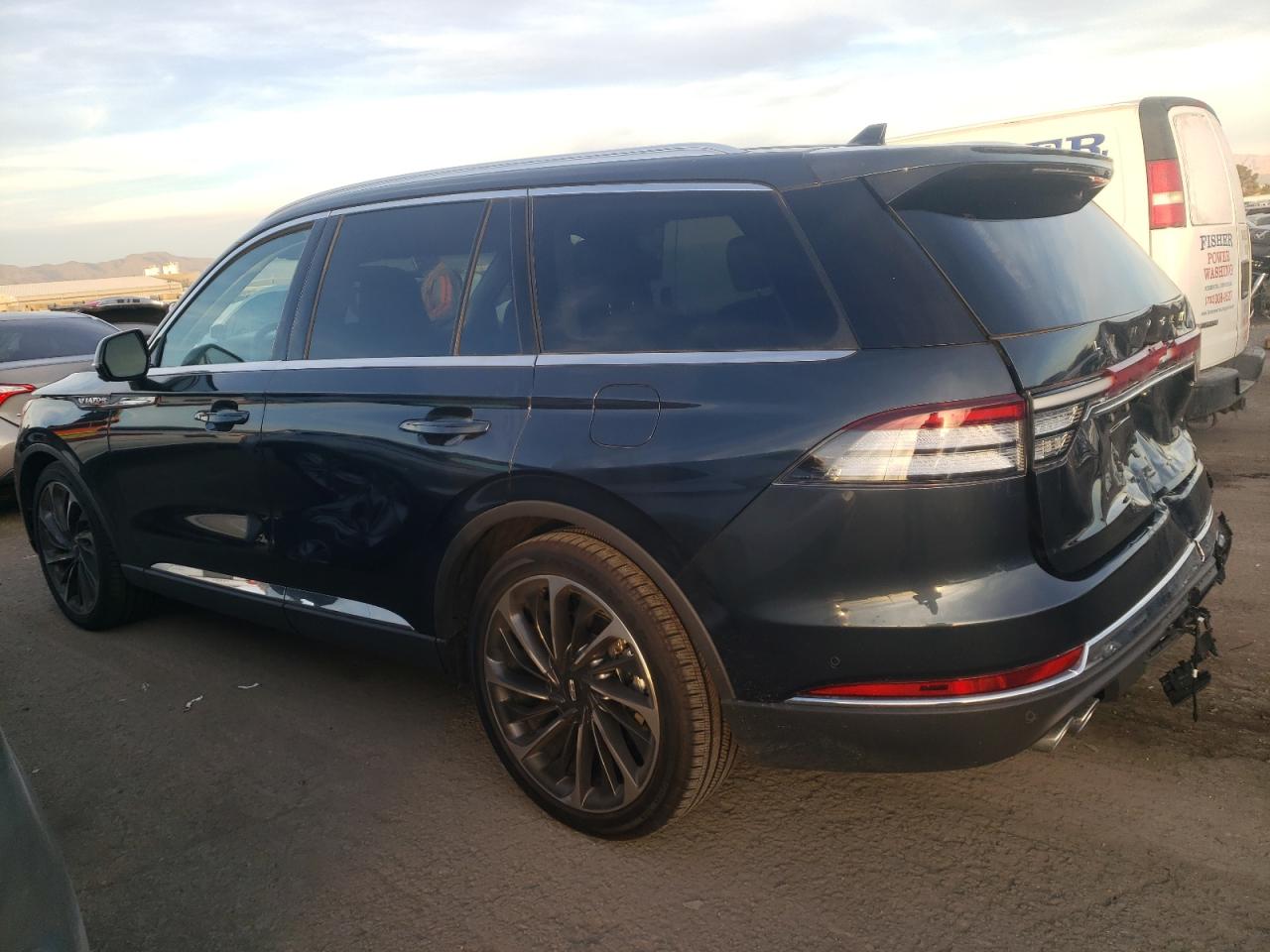 Автомобіль LINCOLN AVIATOR RESERVE 2023 | GrandCar Автомобіль LINCOLN AVIATOR RESERVE 2023 | GrandCar