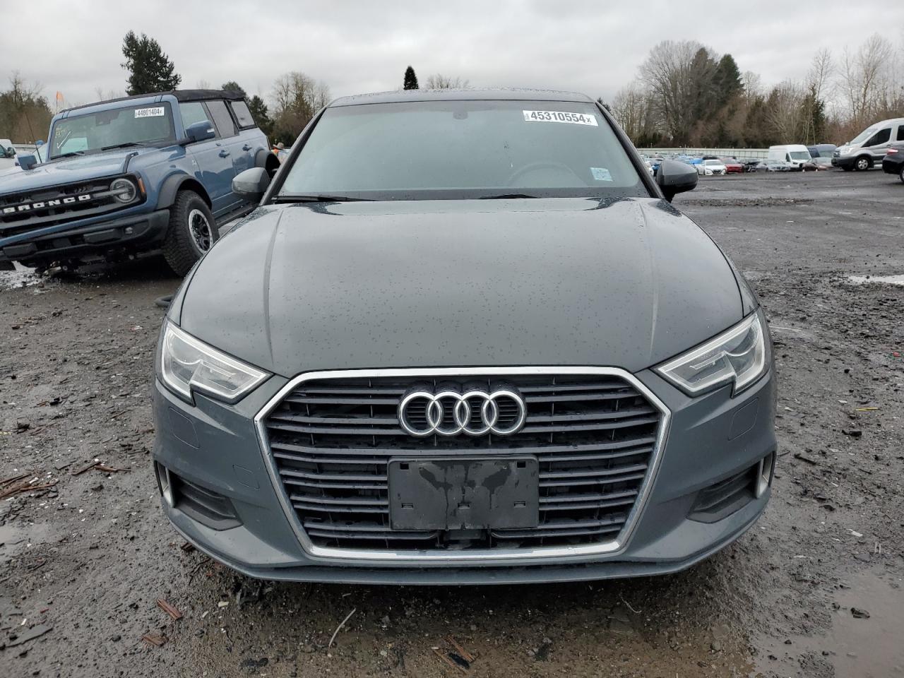 Автомобиль AUDI A3 PREMIUM 2018 | GrandCar Автомобиль AUDI A3 PREMIUM 2018 | GrandCar