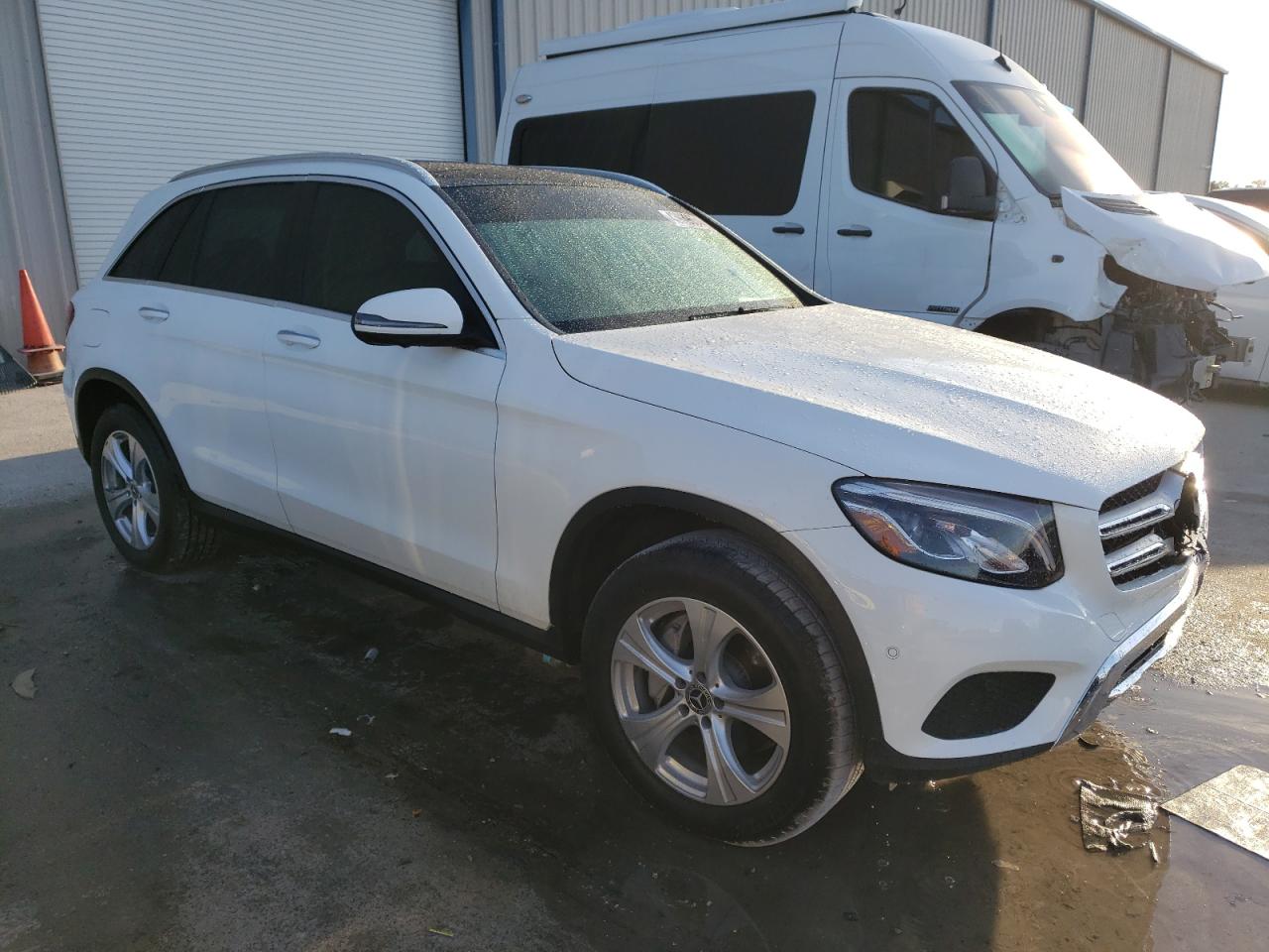 Автомобіль MERCEDES-BENZ GLC 300 2018 | GrandCar Автомобіль MERCEDES-BENZ GLC 300 2018 | GrandCar