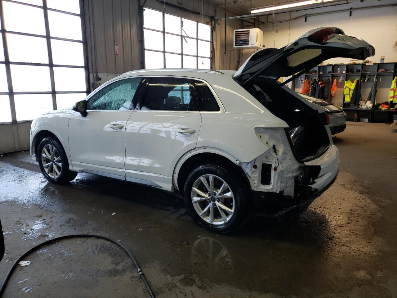Автомобіль AUDI Q3 PREMIUM PLUS S LINE 45 2021 | GrandCar Автомобіль AUDI Q3 PREMIUM PLUS S LINE 45 2021 | GrandCar